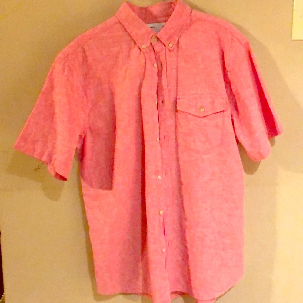 Old navy shirt